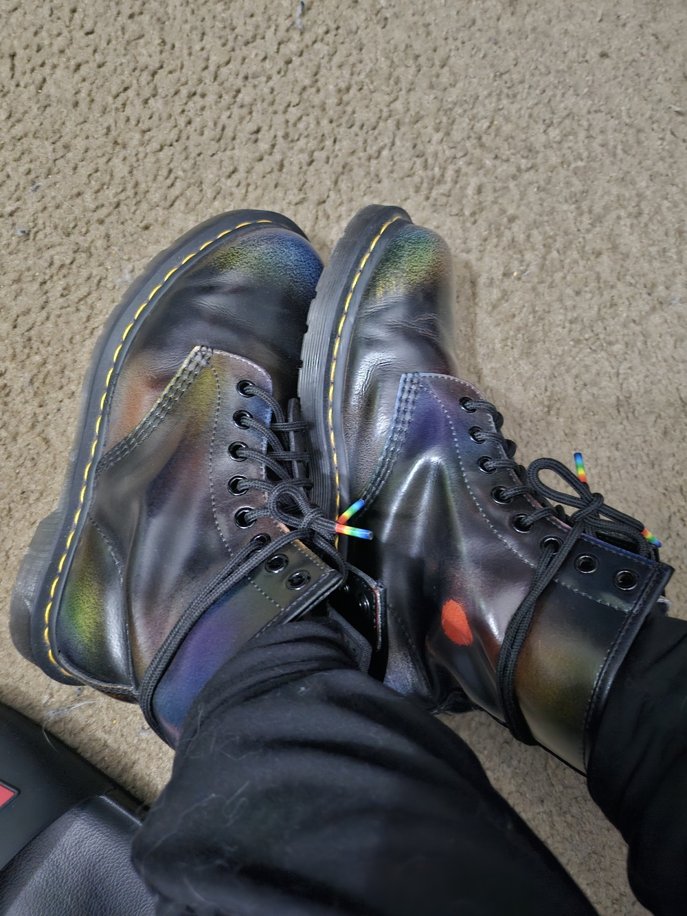 Dr. Martens 1460 Pride